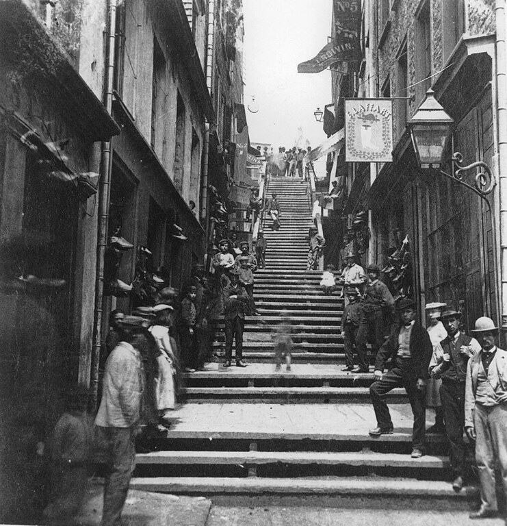 Breakneck Steps 断颈阶梯