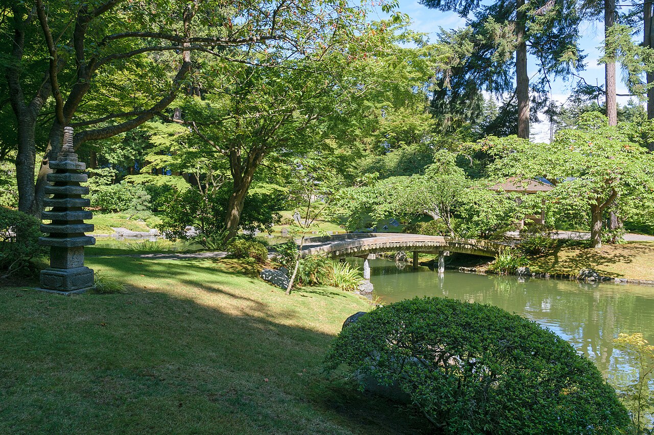 Nitobe Memorial Garden